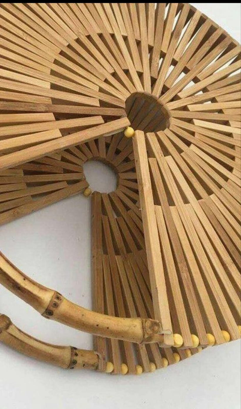 Pretty Brown Round bamboo bag