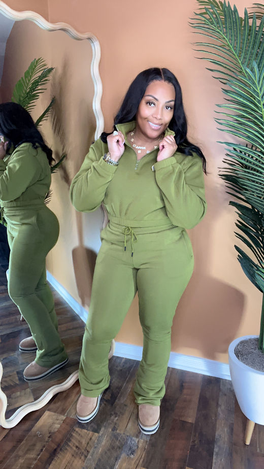 Stacks on Stacks jogger set - Olive