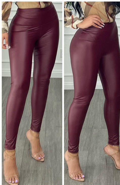 Get Wet vegan leather leggings (wine)