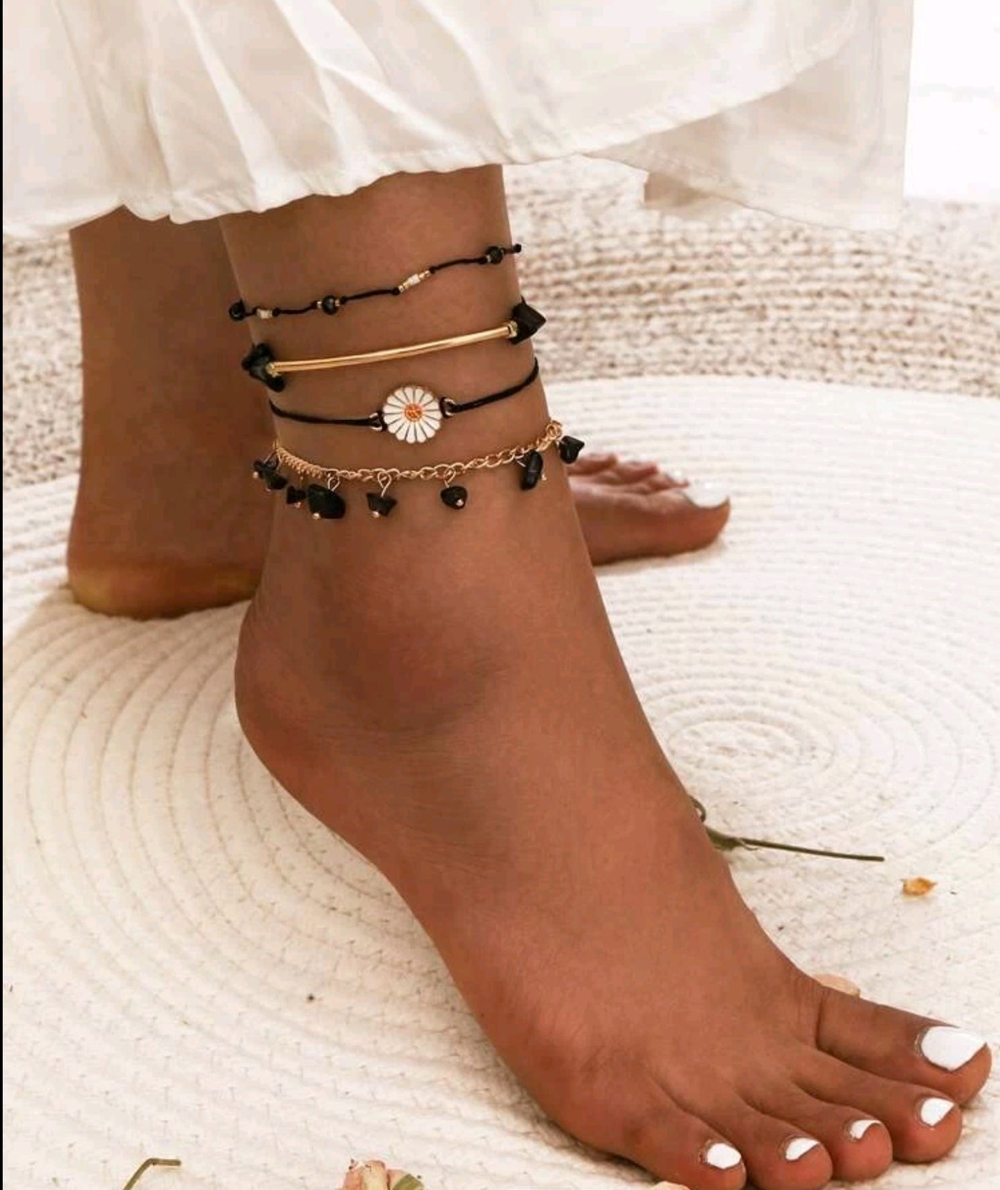 Daisy anklet